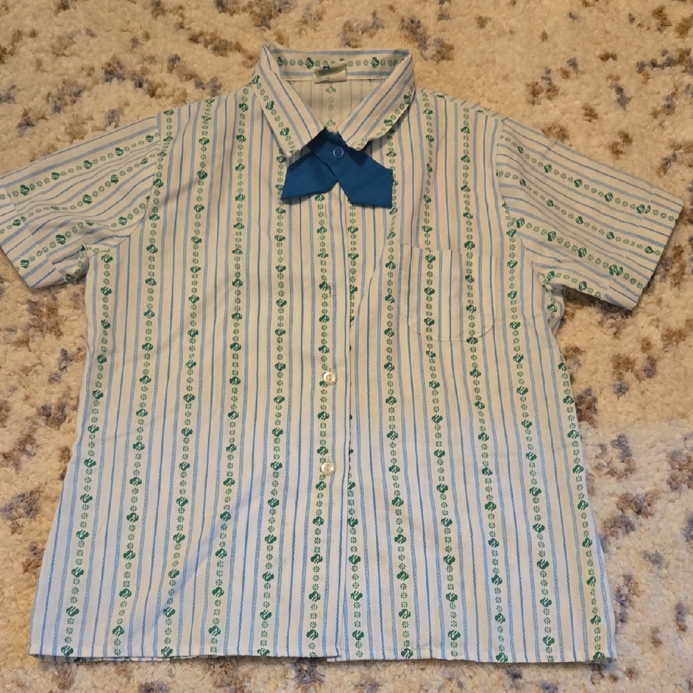 Striped Short Sleeve Shirt with Bow Tie
